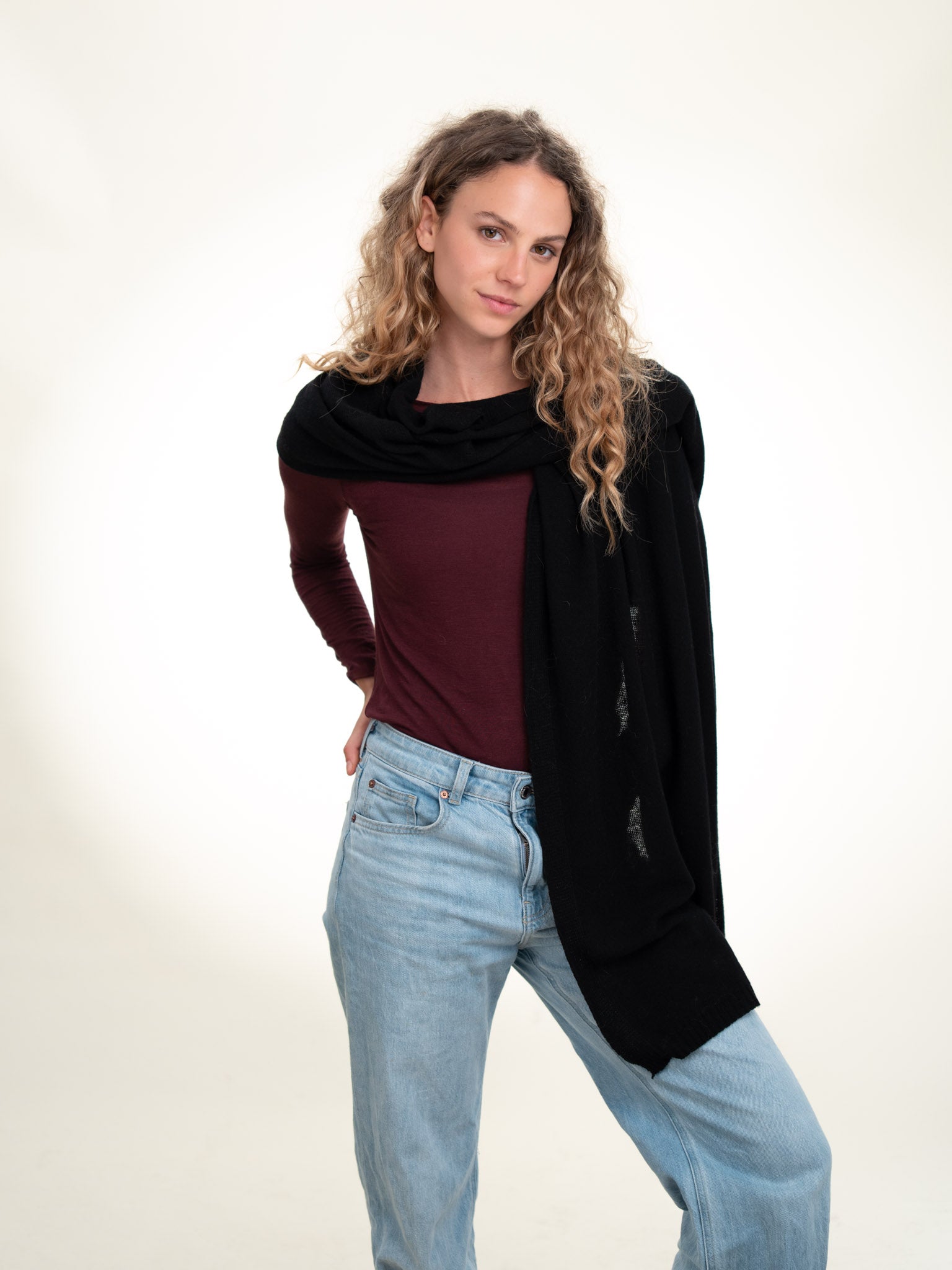 Roma Layering Cashmere Blend Shawl Black