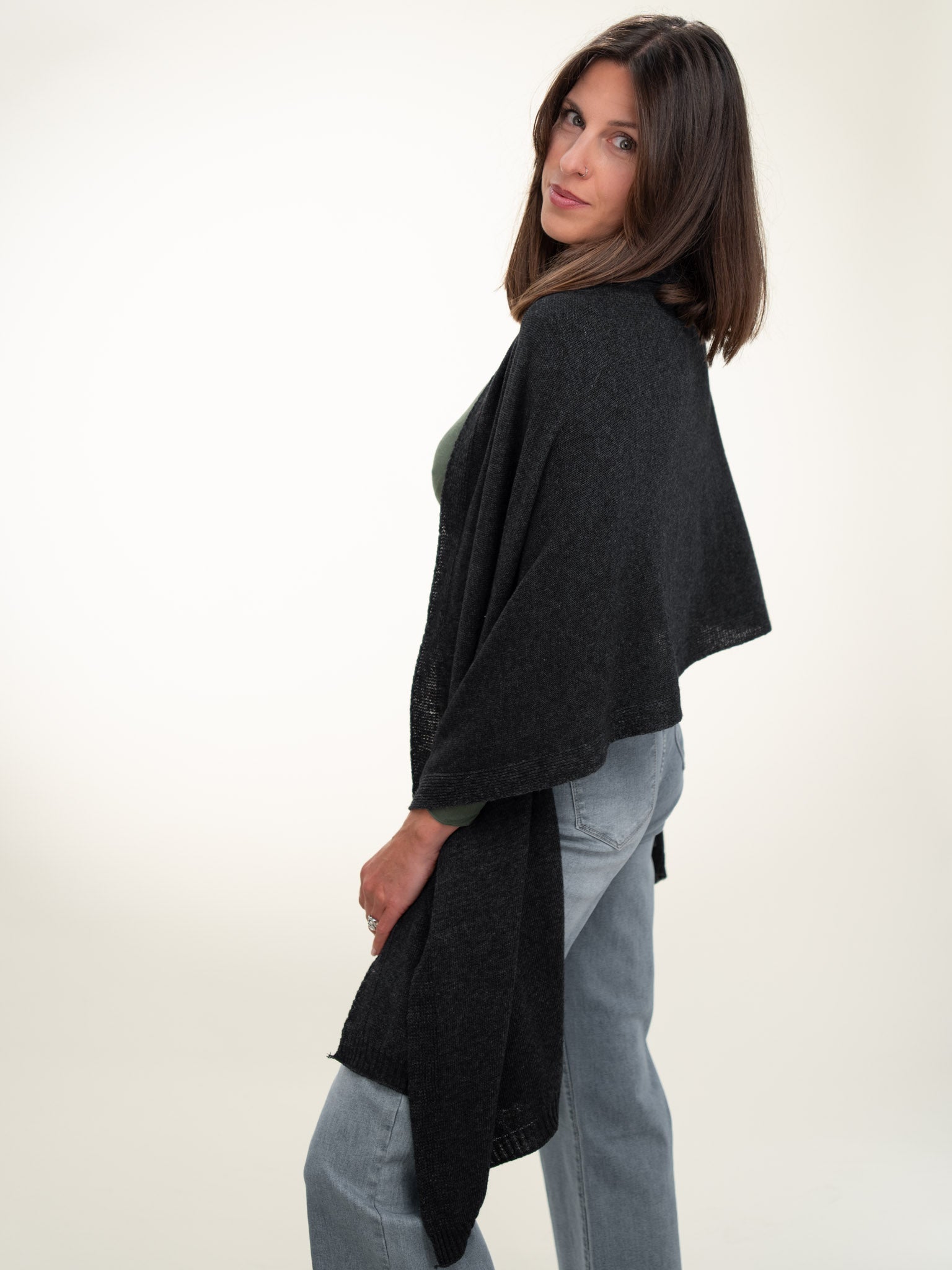 Roma Layering Cashmere Blend Shawl Anthracite Dark Gray